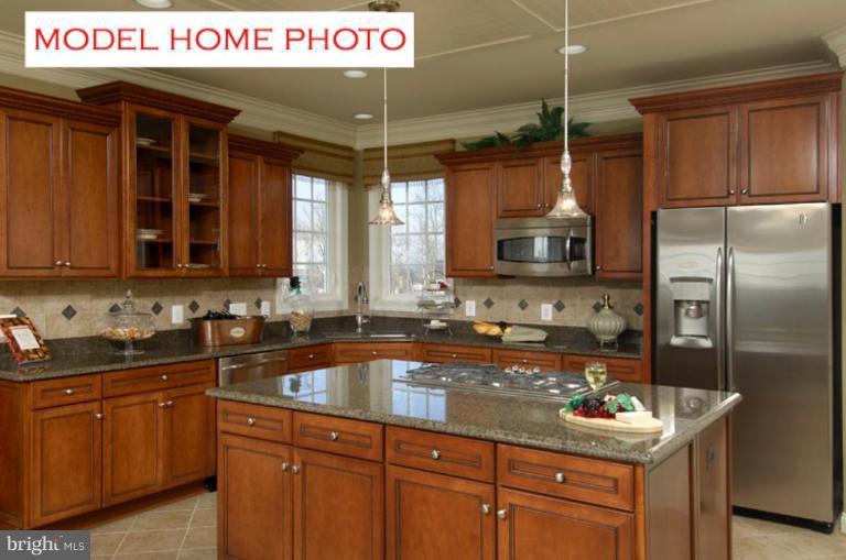 6197 Cobbs Road Alexandria, VA 22310 - Photo 3 of 8 Kitchen