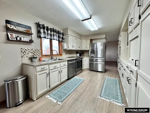 $470,000 | 1145 Maine Way, Green River, WY 82935