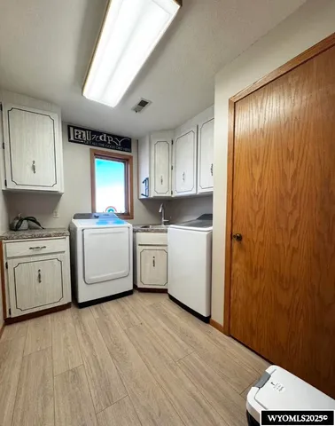 $470,000 | 1145 Maine Way, Green River, WY 82935