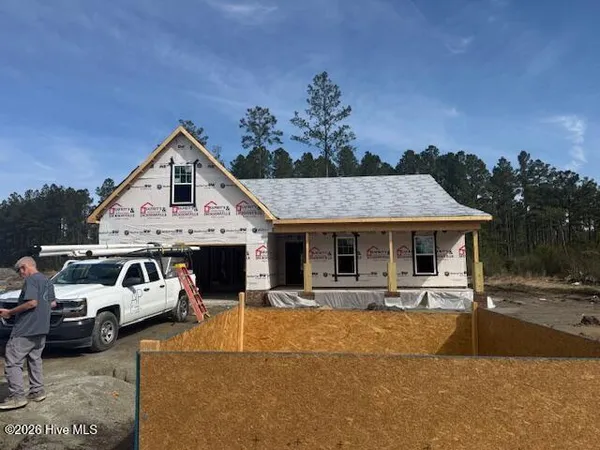 $330,000 | 835 Hidden Brg Drive, Jacksonville, NC 28546