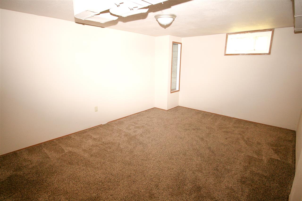 4423 North Ellen Road Spokane Valley, WA 99216 - Photo 14 of 20