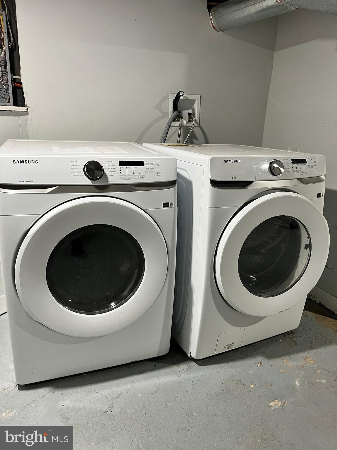 1705 South 18th Street, Unit 1 Philadelphia, PA 19145 - Photo 17 of 18 a utility room with dryer and washer