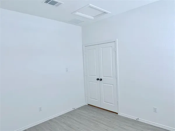 $2,595 | 1220 Acorn Oak Drive, Georgetown, TX 78628