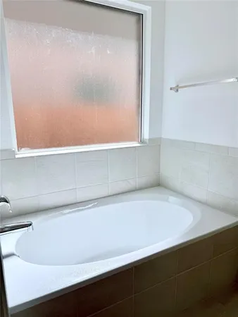 $2,595 | 1220 Acorn Oak Drive, Georgetown, TX 78628