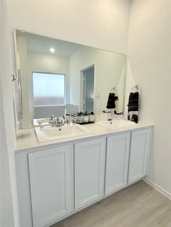 $2,595 | 1220 Acorn Oak Drive, Georgetown, TX 78628