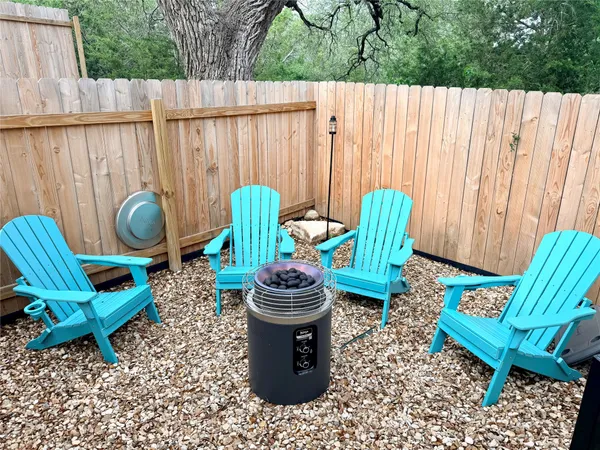 $2,595 | 1220 Acorn Oak Drive, Georgetown, TX 78628