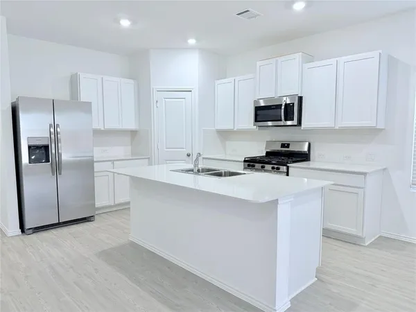 $2,595 | 1220 Acorn Oak Drive, Georgetown, TX 78628