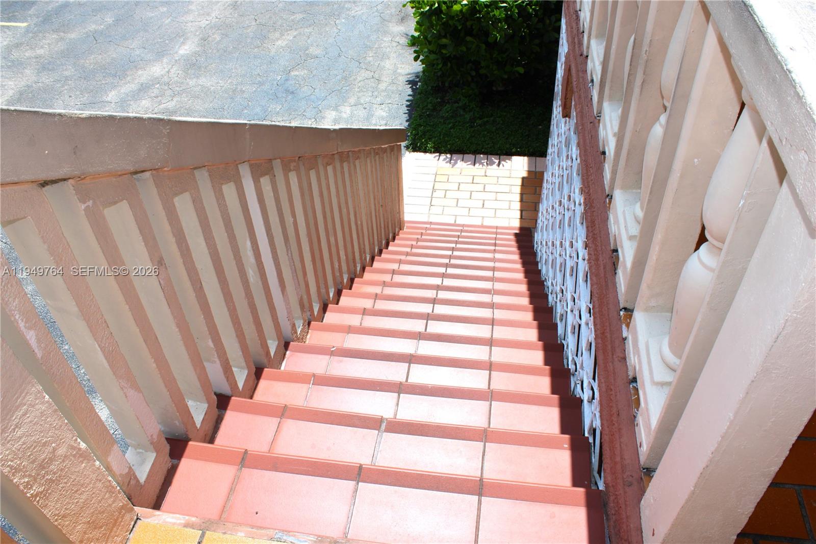 1154 West 35th Street, Unit 221 Hialeah, FL 33012 - Photo 15 of 39 a view of entryway