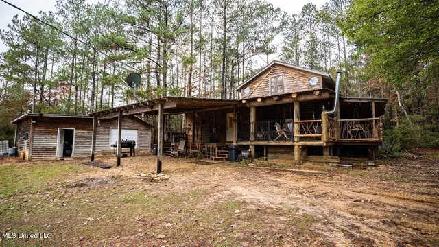 $1,150,000 | 3032 Osyka Progress Road, Osyka, MS 39657