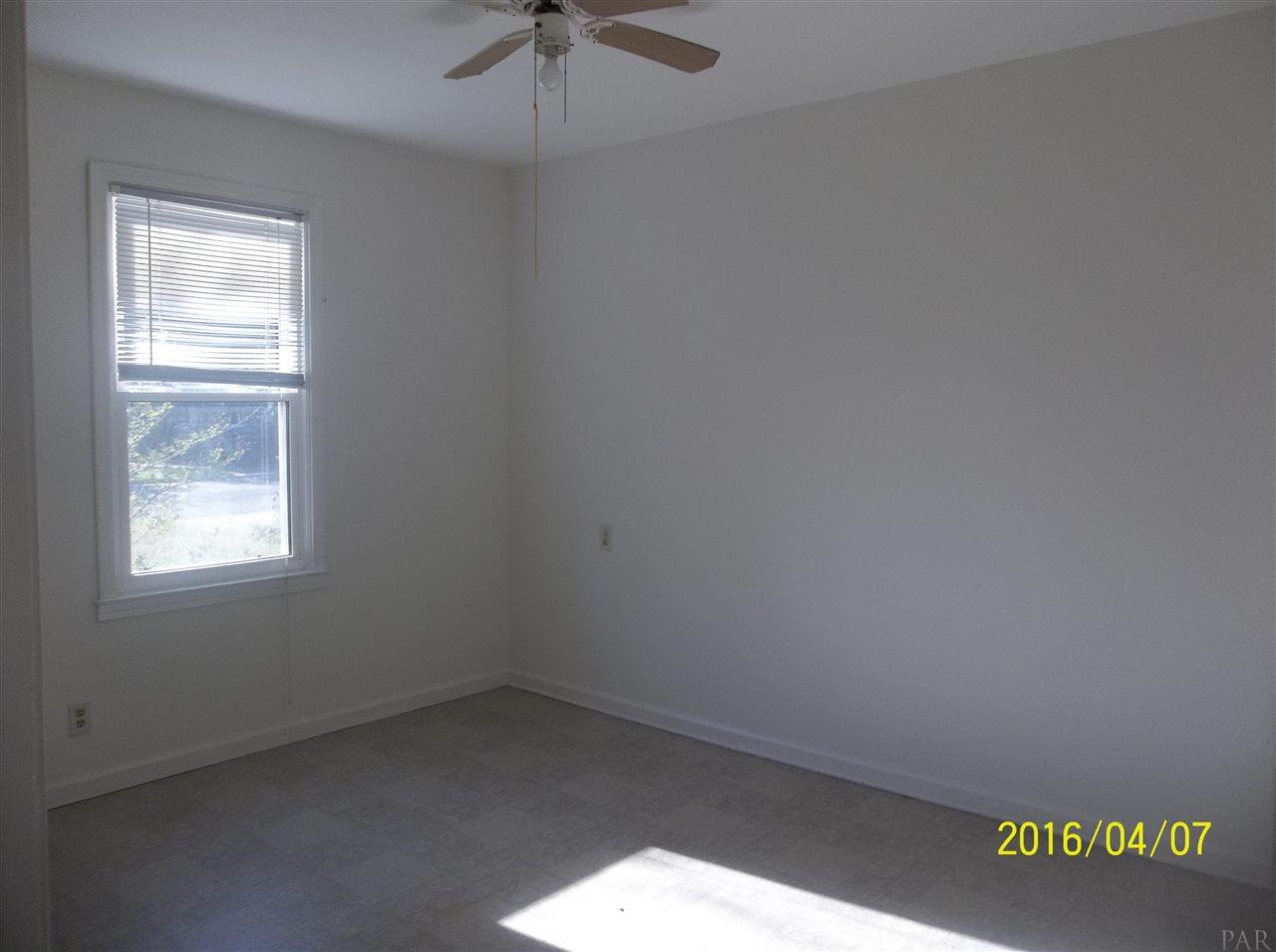 406 Greve Road Pensacola, FL 32507 - Photo 16 of 28