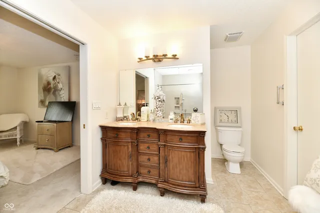 $320,000 | 7936 Dillon Place, Indianapolis, IN 46236