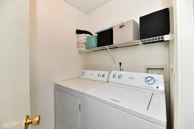 $320,000 | 7936 Dillon Place, Indianapolis, IN 46236