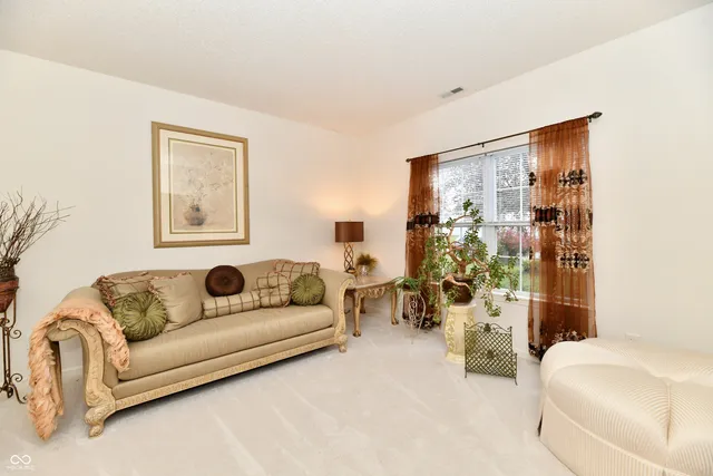 $320,000 | 7936 Dillon Place, Indianapolis, IN 46236