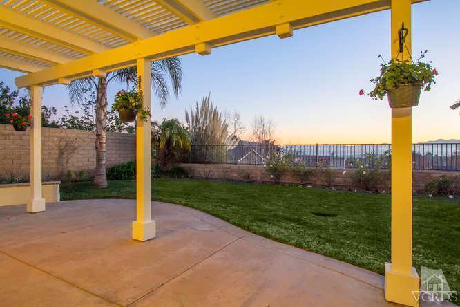 2480 Rutland Place Thousand Oaks, CA 91362 - Photo 21 of 23 a front view of a house with garden