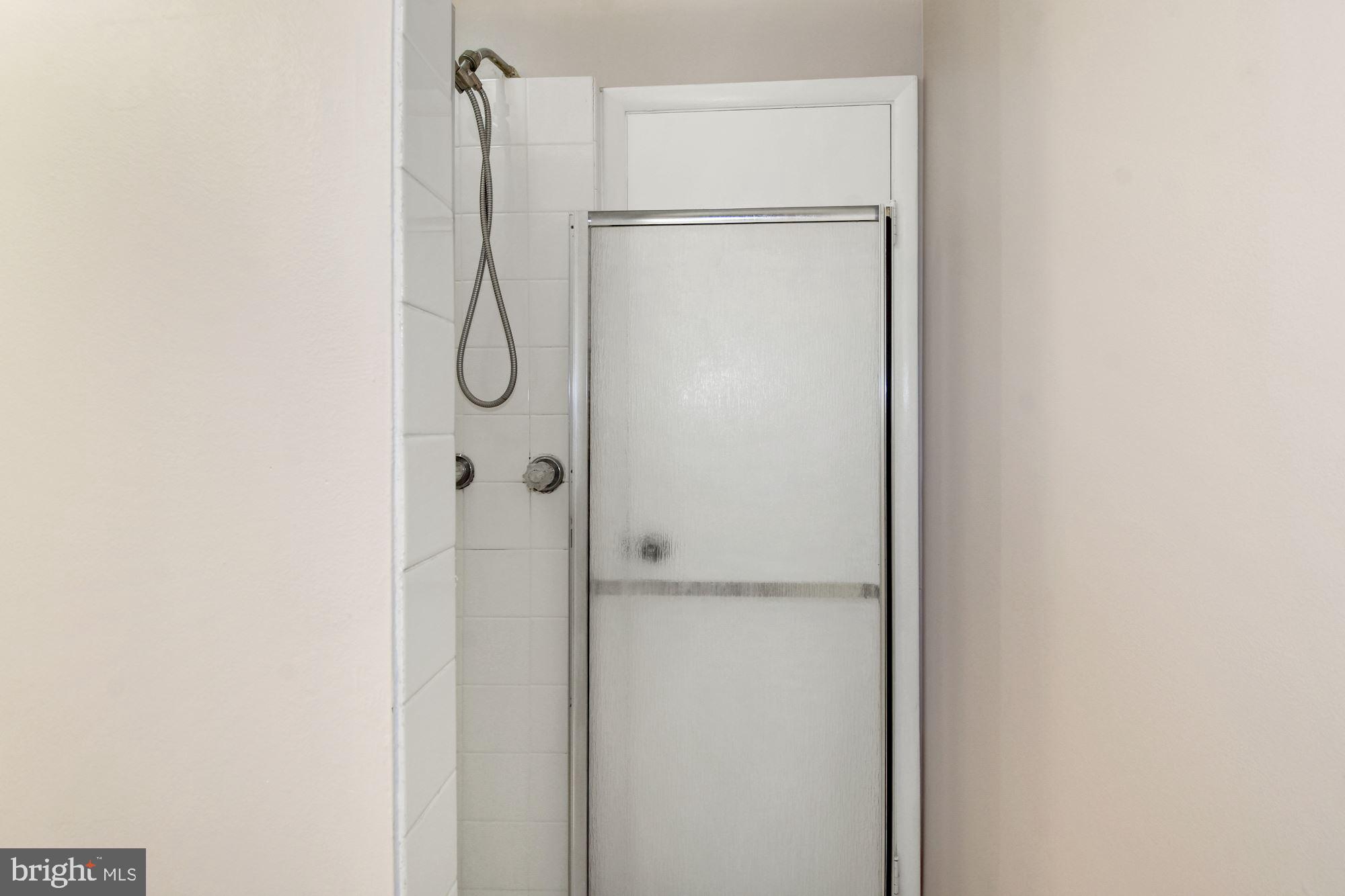7922 East Rockglen Court Springfield, VA 22152 - Photo 27 of 38 Basement Shower