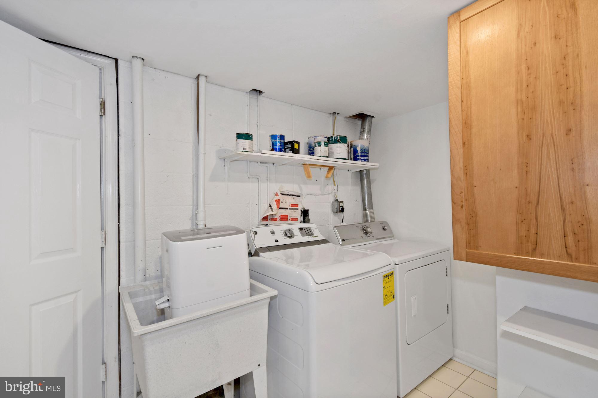 7922 East Rockglen Court Springfield, VA 22152 - Photo 30 of 38 Basement Laundry Room