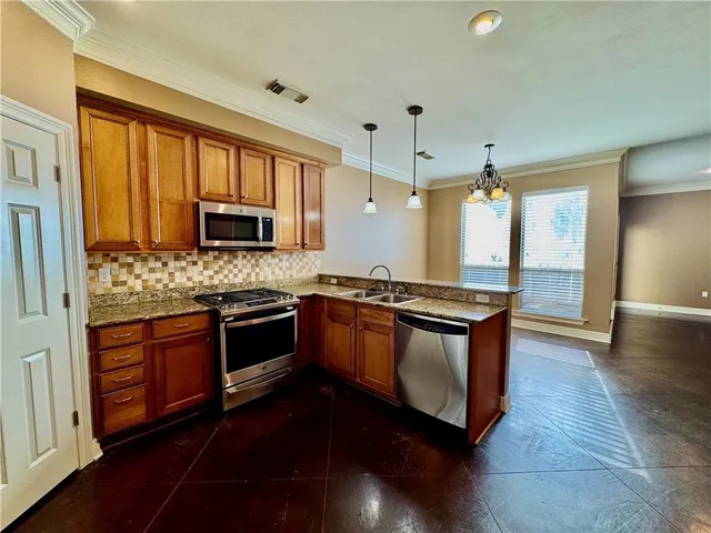 $3,000 | 1206 Rue Degas, Mandeville, LA 70471