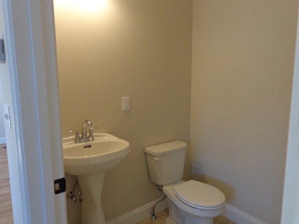 1017 Boston Road, Unit 1017 Haverhill, MA 01835 - Photo 5 of 29 Gallery Image 5