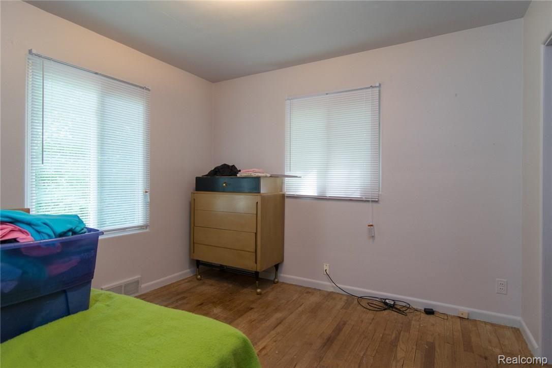 14144 Hannan Road Romulus, MI 48174 - Photo 21 of 60 DSC_1464.jpg