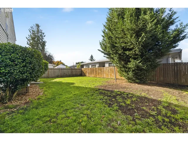 $470,000 | 10845 Southeast Myrtle Street, Milwaukie, OR 97222