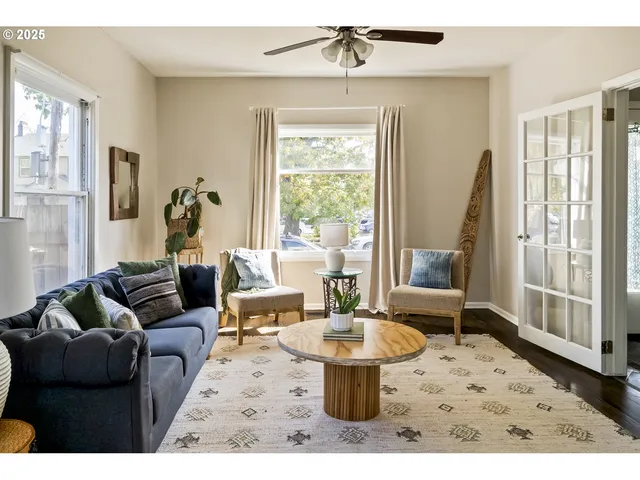 $470,000 | 10845 Southeast Myrtle Street, Milwaukie, OR 97222