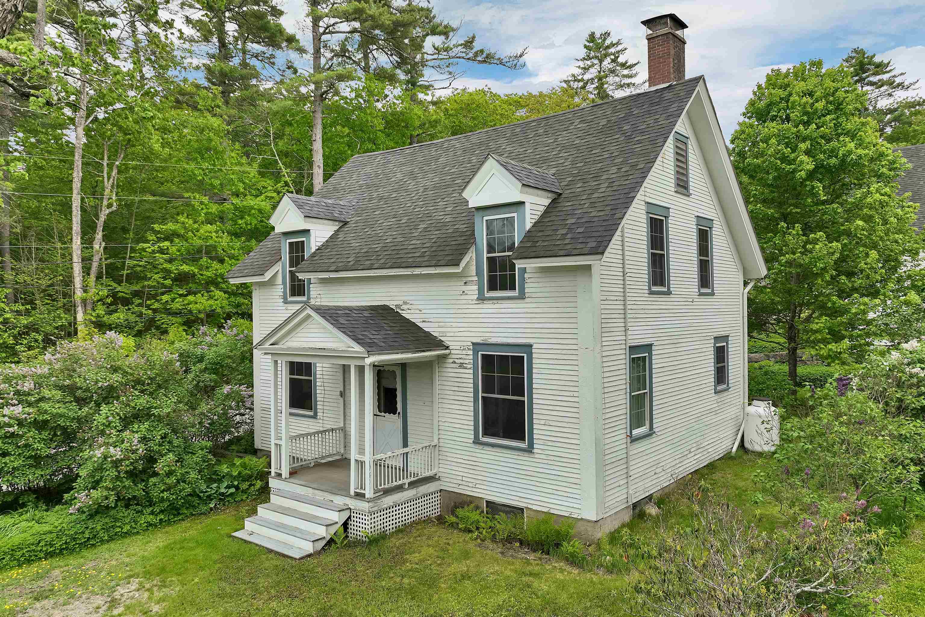 10 Mountain Road Tamworth, NH 03883 - Photo 2 of 45