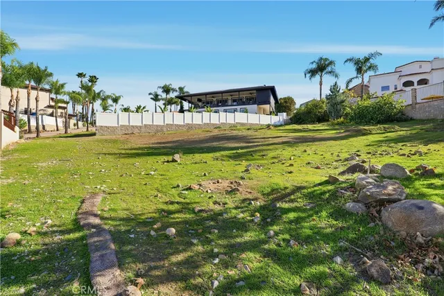 $205,000 | 22306 Pin Tail Drive, Canyon Lake, CA 92587