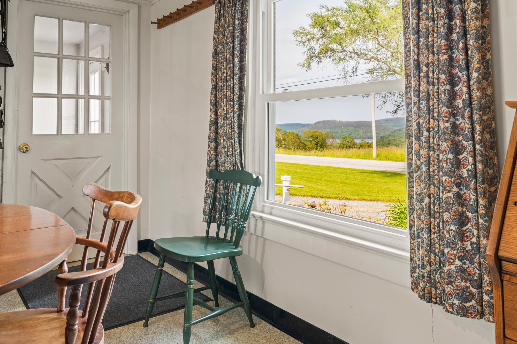 395 King Hill Road Readsboro, VT 05350 - Photo 20 of 38