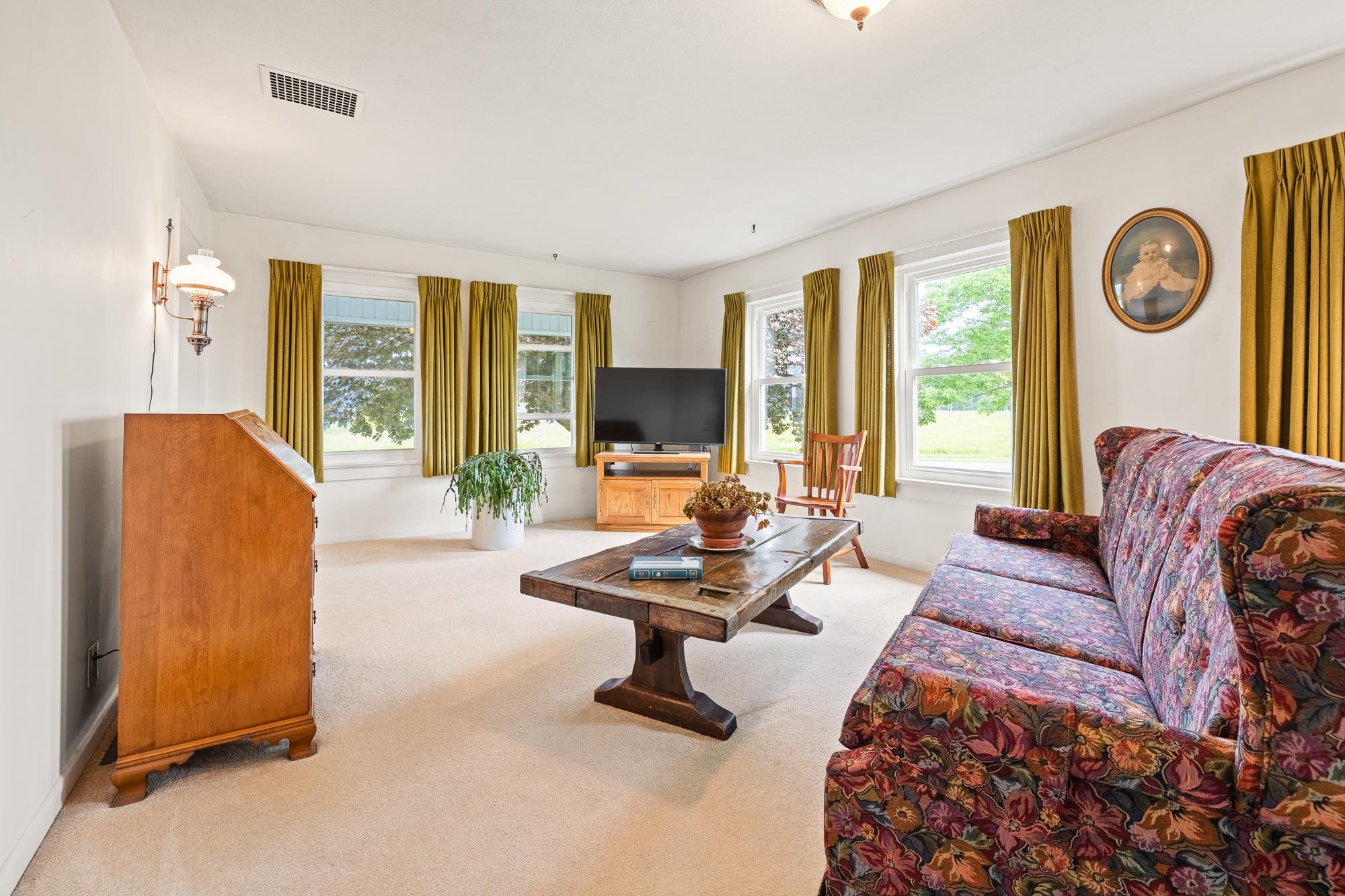 395 King Hill Road Readsboro, VT 05350 - Photo 22 of 38