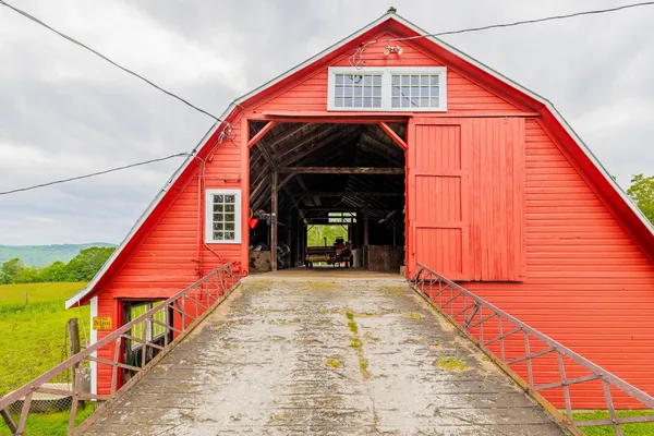 $1,200,000 | 395 King Hill Road, Readsboro, VT 05350
