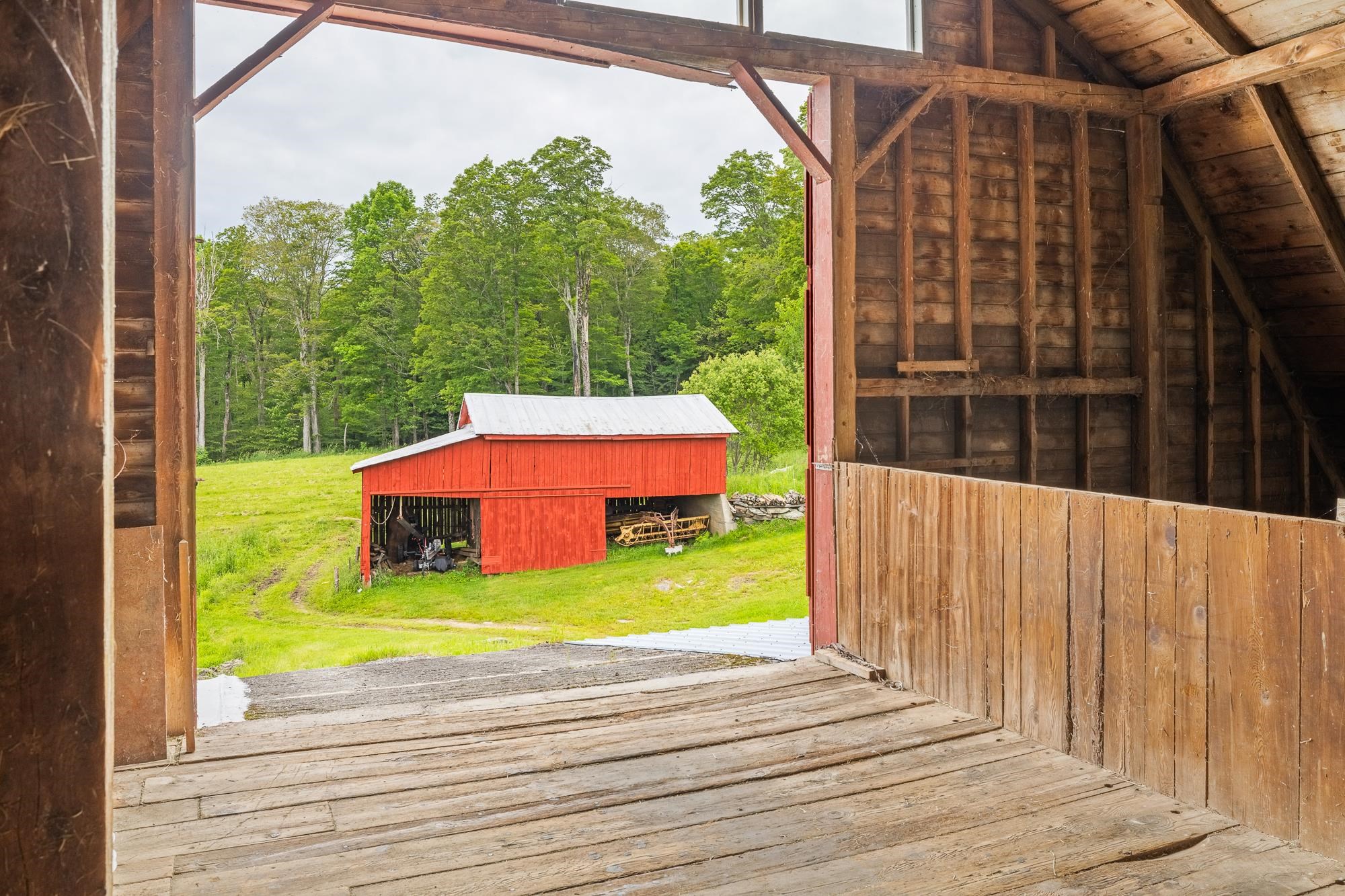 395 King Hill Road Readsboro, VT 05350 - Photo 36 of 38