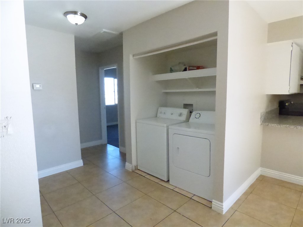 2232 Saturn Avenue, Unit C North Las Vegas, NV 89030 - Photo 6 of 9