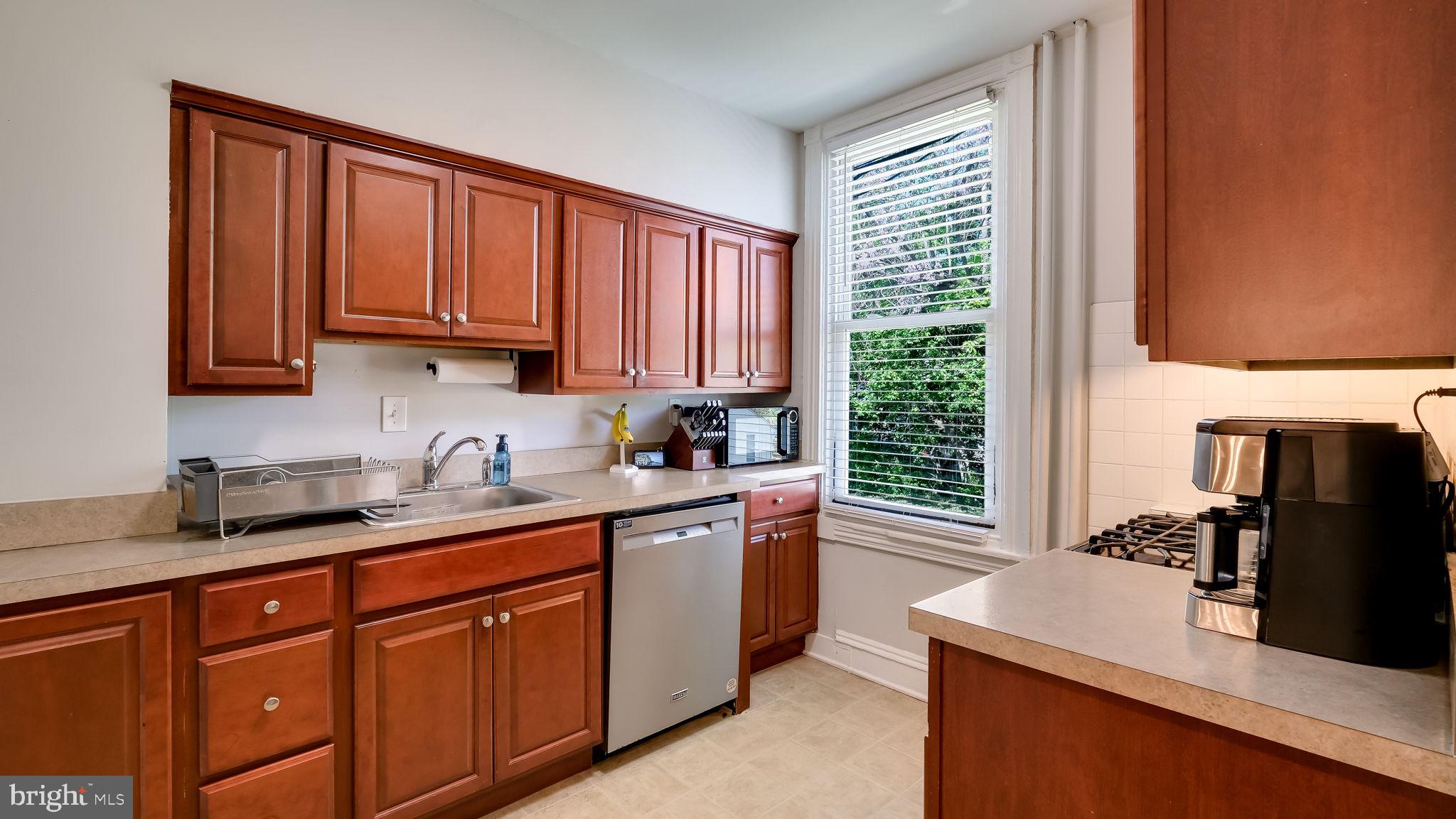 264 North Aberdeen Avenue Wayne, PA 19087 - Photo 11 of 18