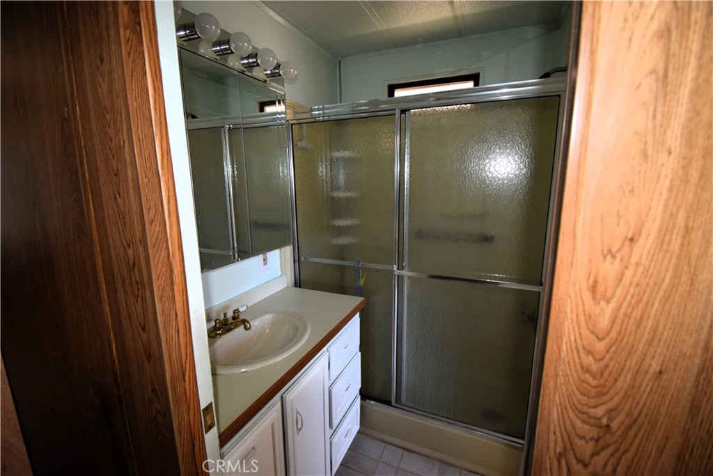 11250 Barstow Road, Unit 18 Lucerne Valley, CA 92356 - Photo 7 of 22
