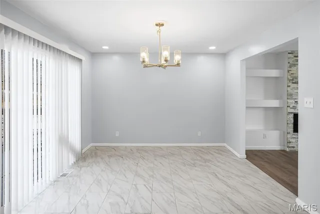 $180,000 | 28 Fox Meadow Lane, Cahokia, IL 62206