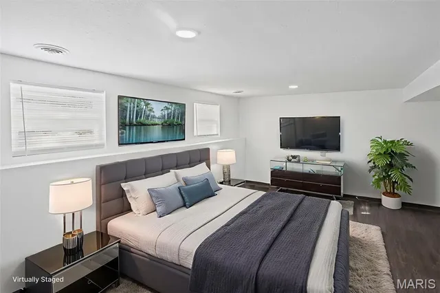 $180,000 | 28 Fox Meadow Lane, Cahokia, IL 62206