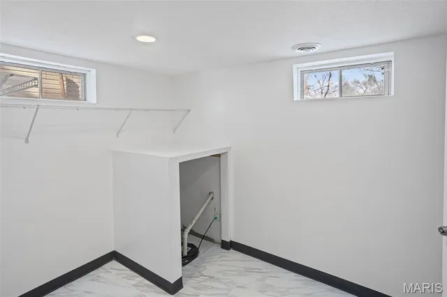 $180,000 | 28 Fox Meadow Lane, Cahokia, IL 62206