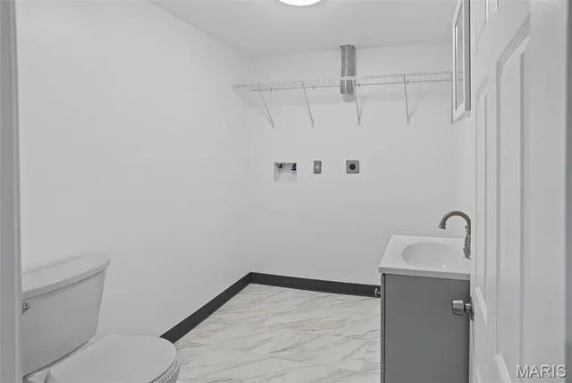 $180,000 | 28 Fox Meadow Lane, Cahokia, IL 62206