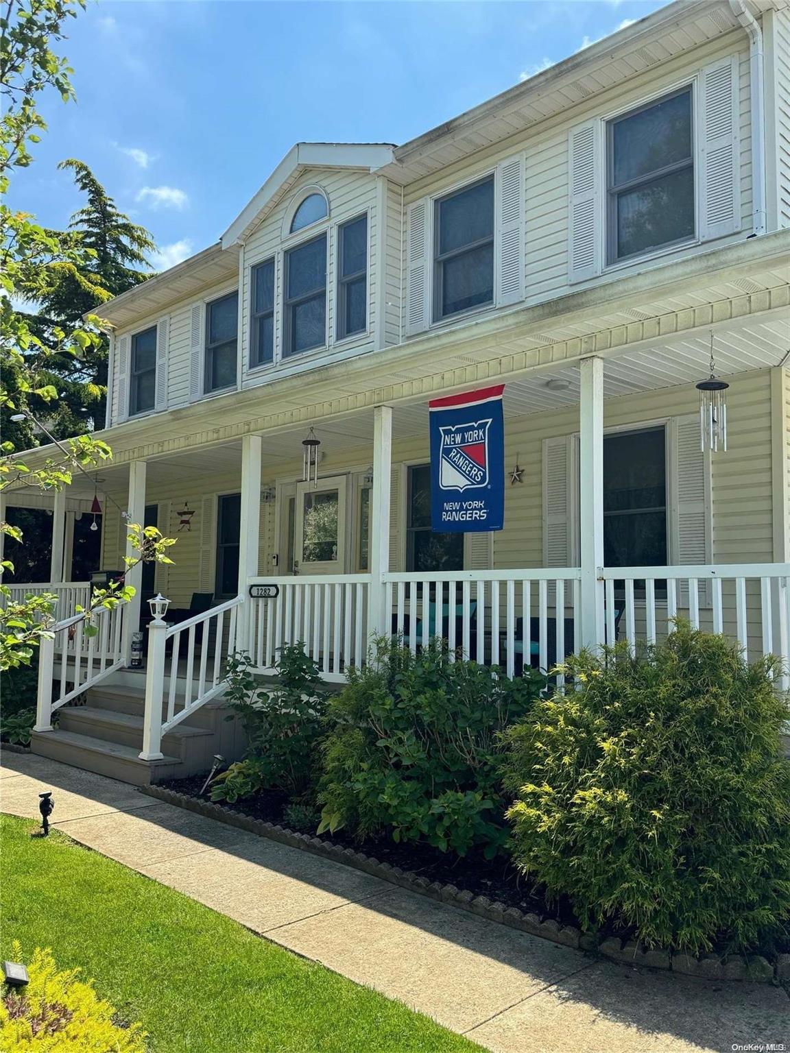 1282 Chelsea Road Wantagh, NY 11793 - Photo 1 of 1 Gallery Image 1