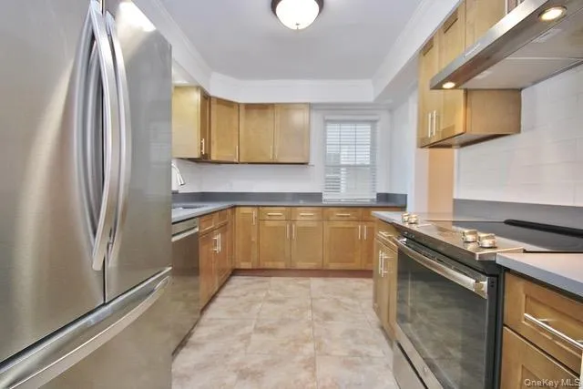 $4,600 | 16 Upland Lane, Armonk, NY 10504