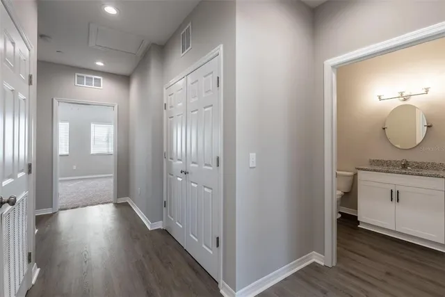 $2,395 | 2103 Sebring Place, Clearwater, FL 33760