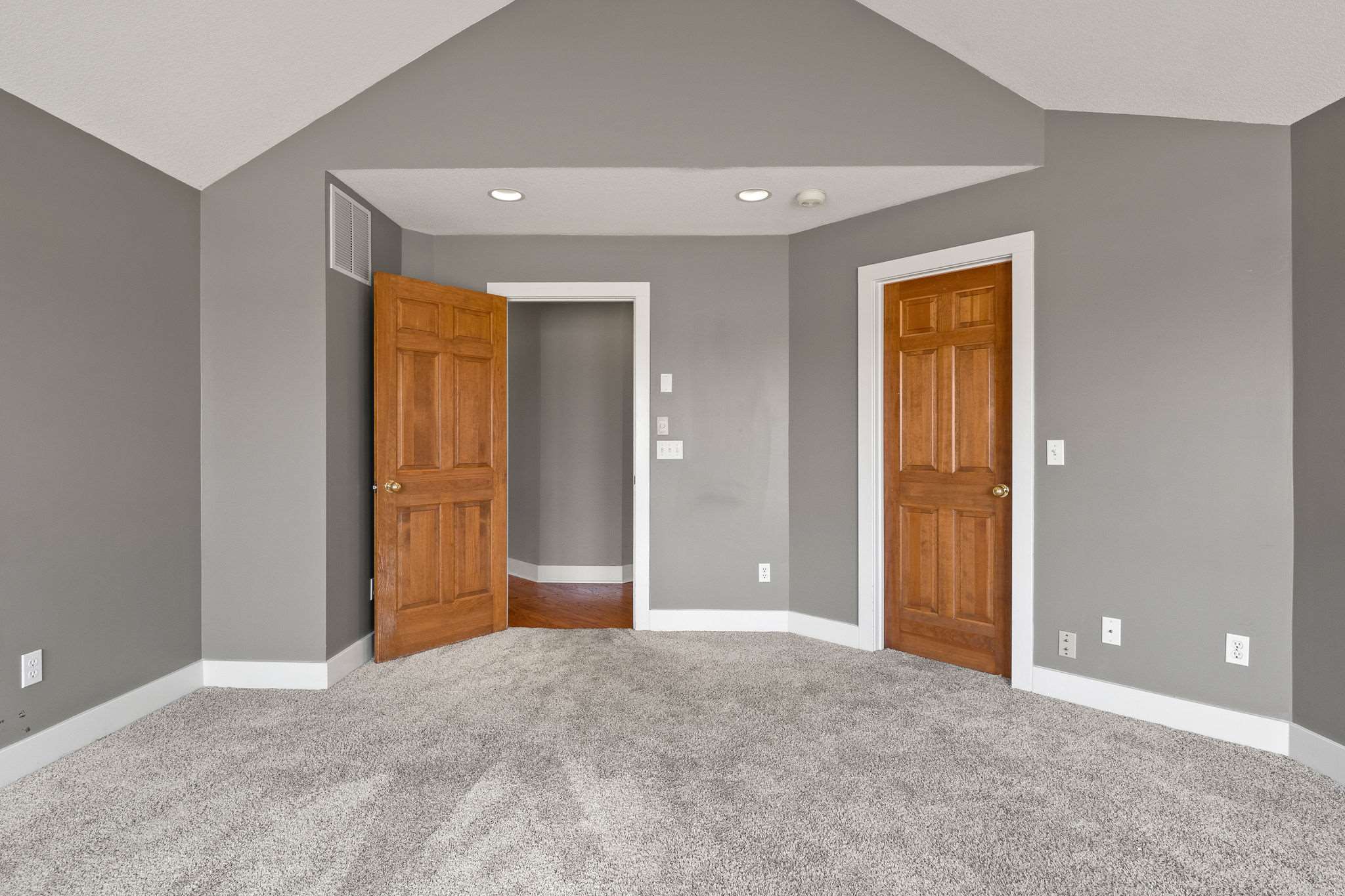 11509 Feighner Road Roanoke, IN 46783 - Photo 17 of 35