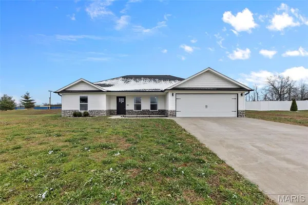 $277,500 | 148 Ridge Road, Oak Ridge, MO 63769