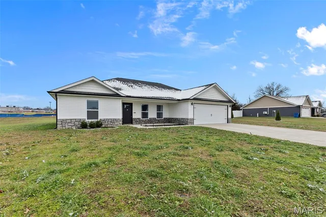 $285,000 | 148 Ridge Road, Oak Ridge, MO 63769