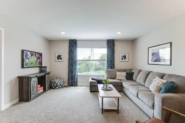 $689,740 | 4644 Percheron Boulevard, Chaska, MN 55318