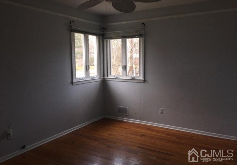 266 Colfax Road North Brunswick, NJ 08902 - Photo 8 of 10 Gallery Image 8