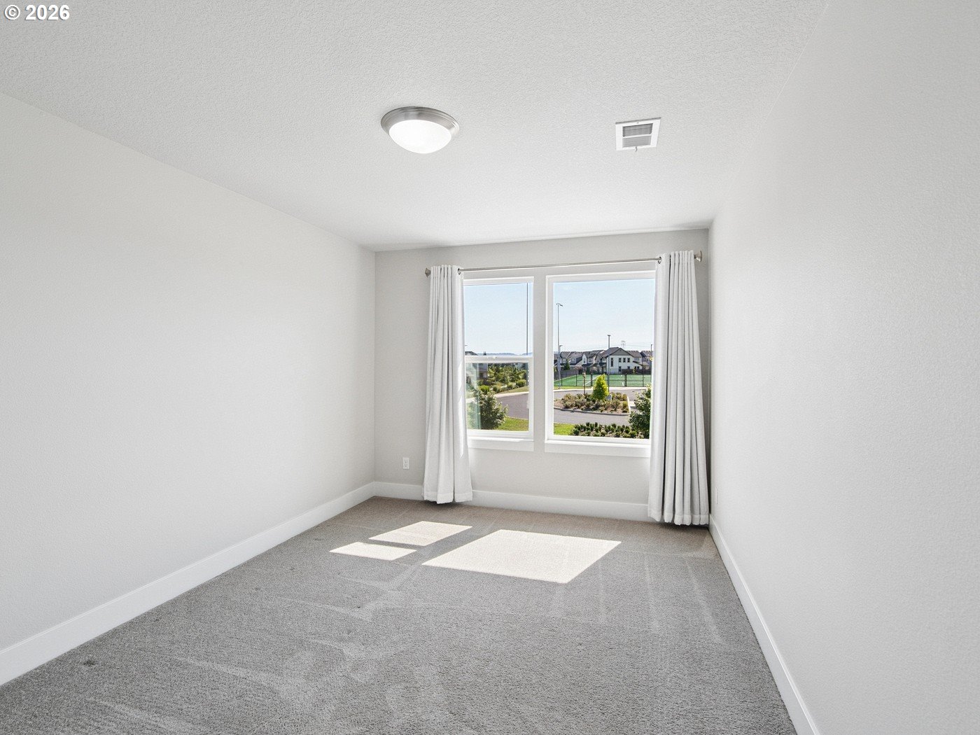 4093 Southeast Reed Drive Hillsboro, OR 97123 - Photo 33 of 48