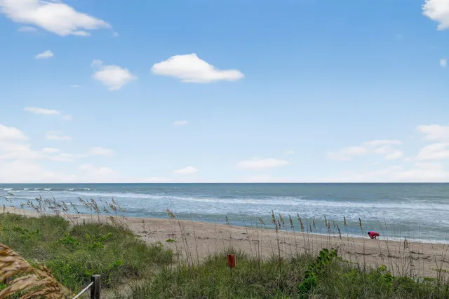 $3,000 | 10310 South Ocean Drive, Unit 610, Jensen Beach, FL 34957