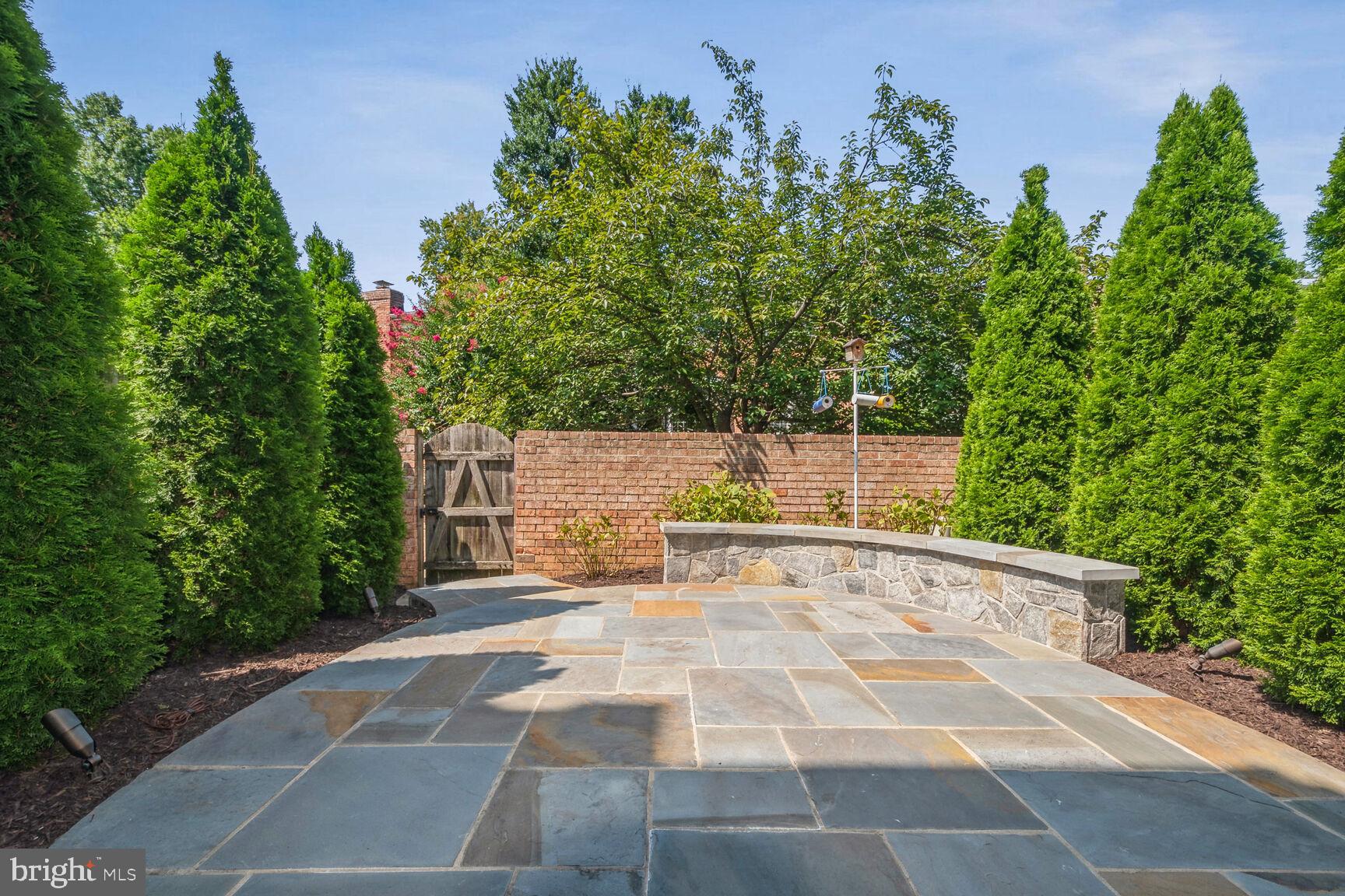 7333 Eldorado Street McLean, VA 22102 - Photo 19 of 24 Flagstone Landscaped Backyard