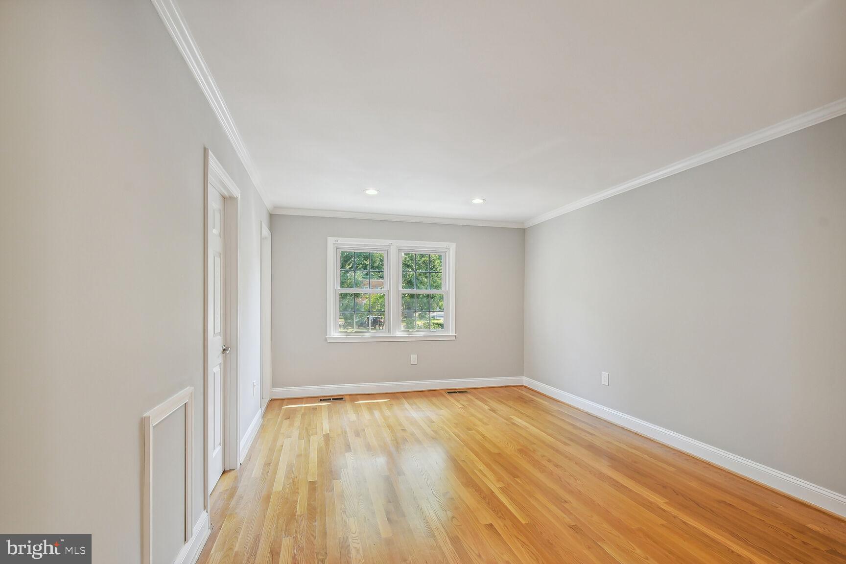 7333 Eldorado Street McLean, VA 22102 - Photo 9 of 24 Master Bedroom